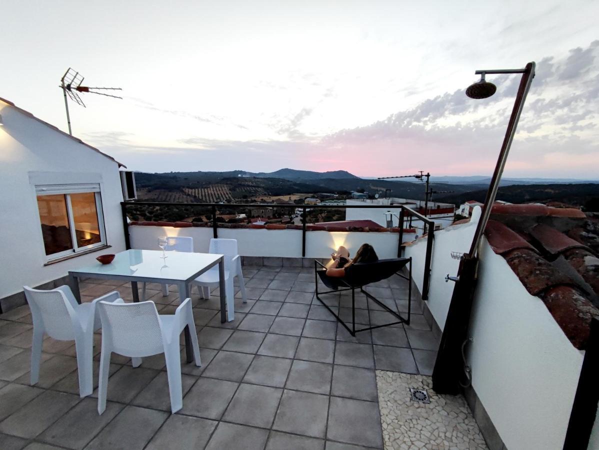 Вілла La Martela De Fuentes Casa De Diseno Rural Fuentes De Leon Екстер'єр фото