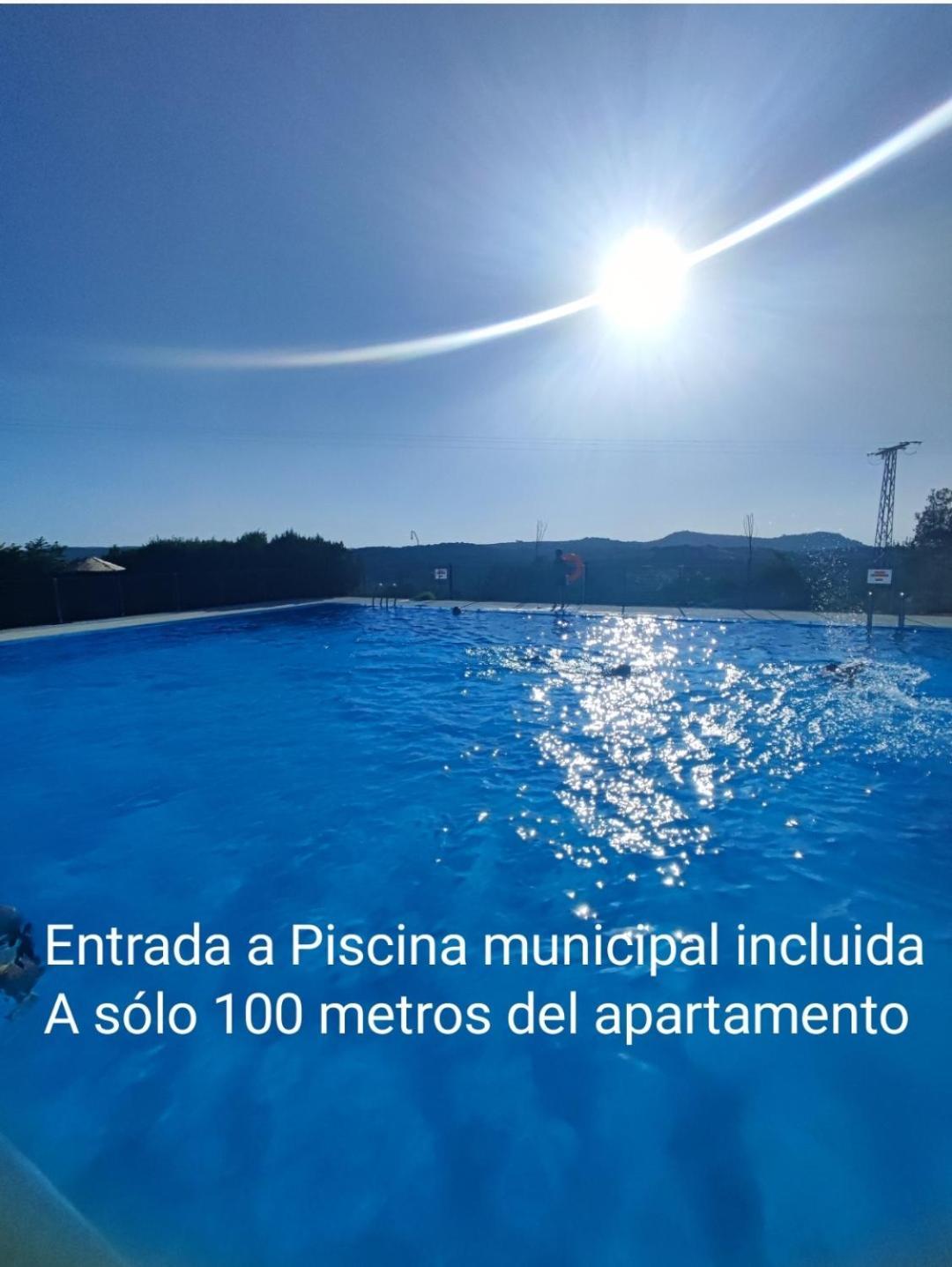 Вілла La Martela De Fuentes Casa De Diseno Rural Fuentes De Leon Екстер'єр фото